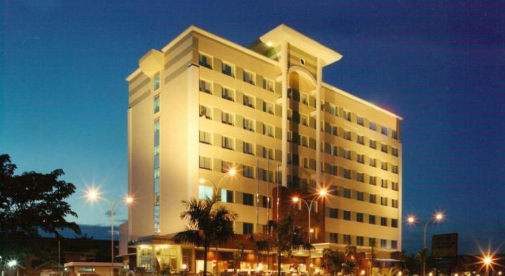 Swiss-Belinn Baloi Batam Nagoya Dış mekan fotoğraf