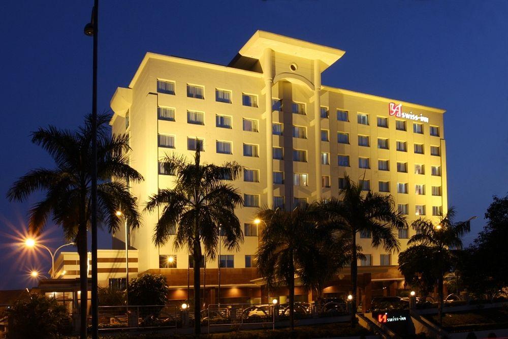 Swiss-Belinn Baloi Batam Nagoya Dış mekan fotoğraf